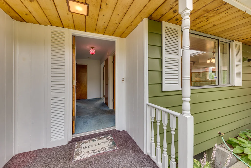 4825 Spire Ln Everett Wa 98203-MLS-10.jpg