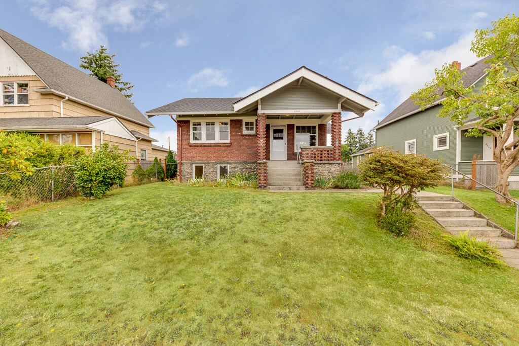 2509 Baker Ave Everett Wa 98201-MLS-2.jpg
