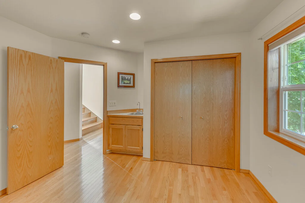 4901 Fowler Ave Everett Wa 98203-MLS-31.jpg