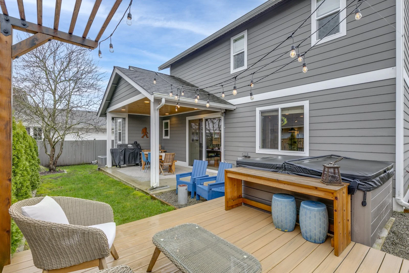 1609 5th St Everett Wa 98201-MLS-8.JPG