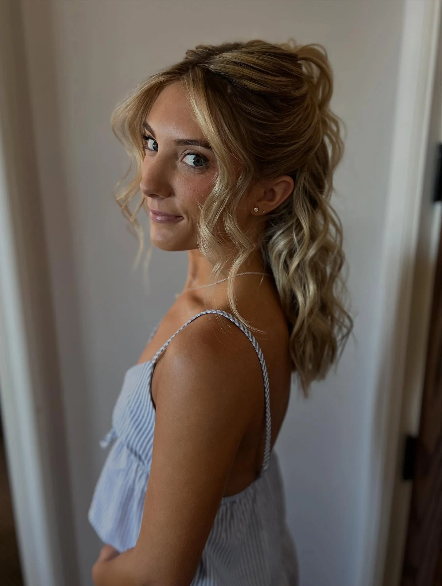 Half of up but make it San Diego ☀️

Make up Artist @thatgoddessglow