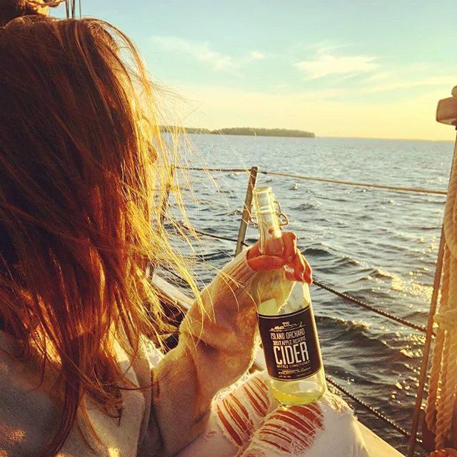 The snow is melting and more rain is in the forecast. That means we are getting closer to sailing. 
Get your crew together and book an amazing sailing adventure today!

#Repost @lindsaygrace
#DoorCounty #Sailing #HappyPlace #SailingAdventure #Adventu