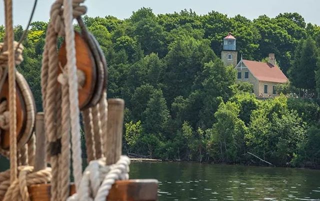 Come see Door County's lighthouses from a different perspective. We love sharing their stories. Put this adventure on your Door County To Do List! 
#LighthouseTour #LighthousesofWisconsin #DoorCountyLighthouse #SailDoorCounty #Sailing #SailingAdventu