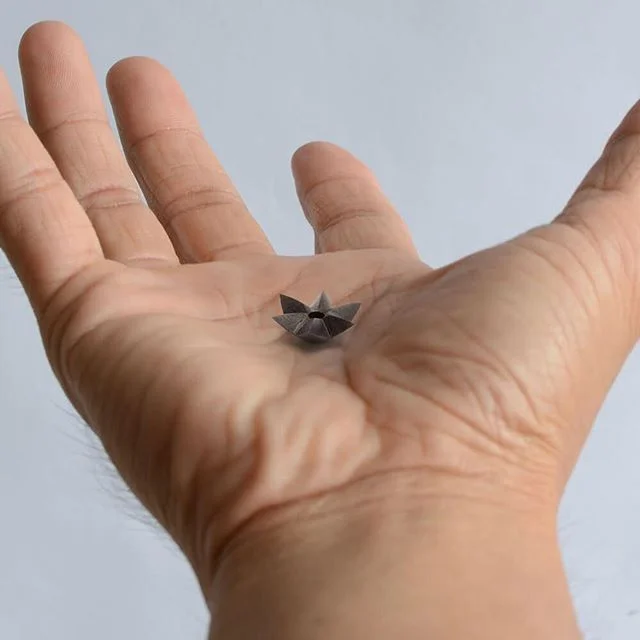 What would you create within a 1x1x1-inch space? See how some of the most respected names in wood arts solved such a challenge. This book of small wonders is sure to inspire, delight, and amaze anyone with a creative eye. Readers will also gain an in