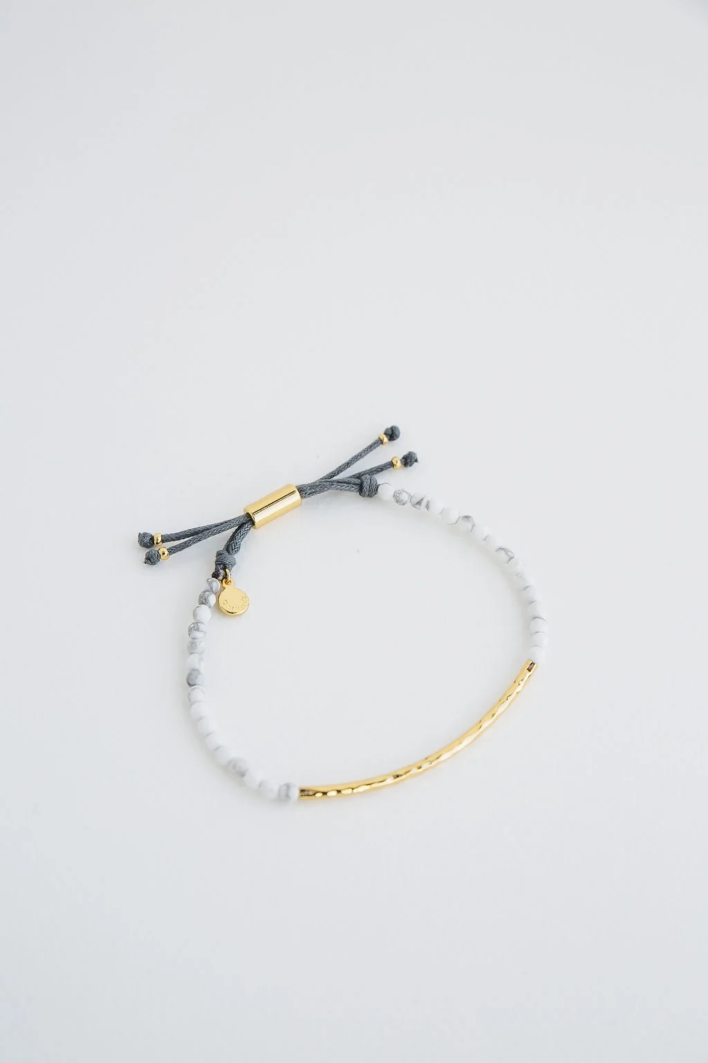howlite_2.jpg