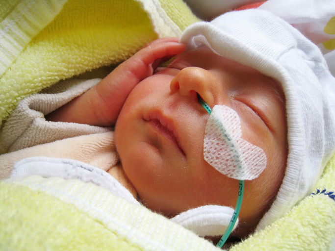 Sleeping-newborn-baby-504568127_685x514.jpeg