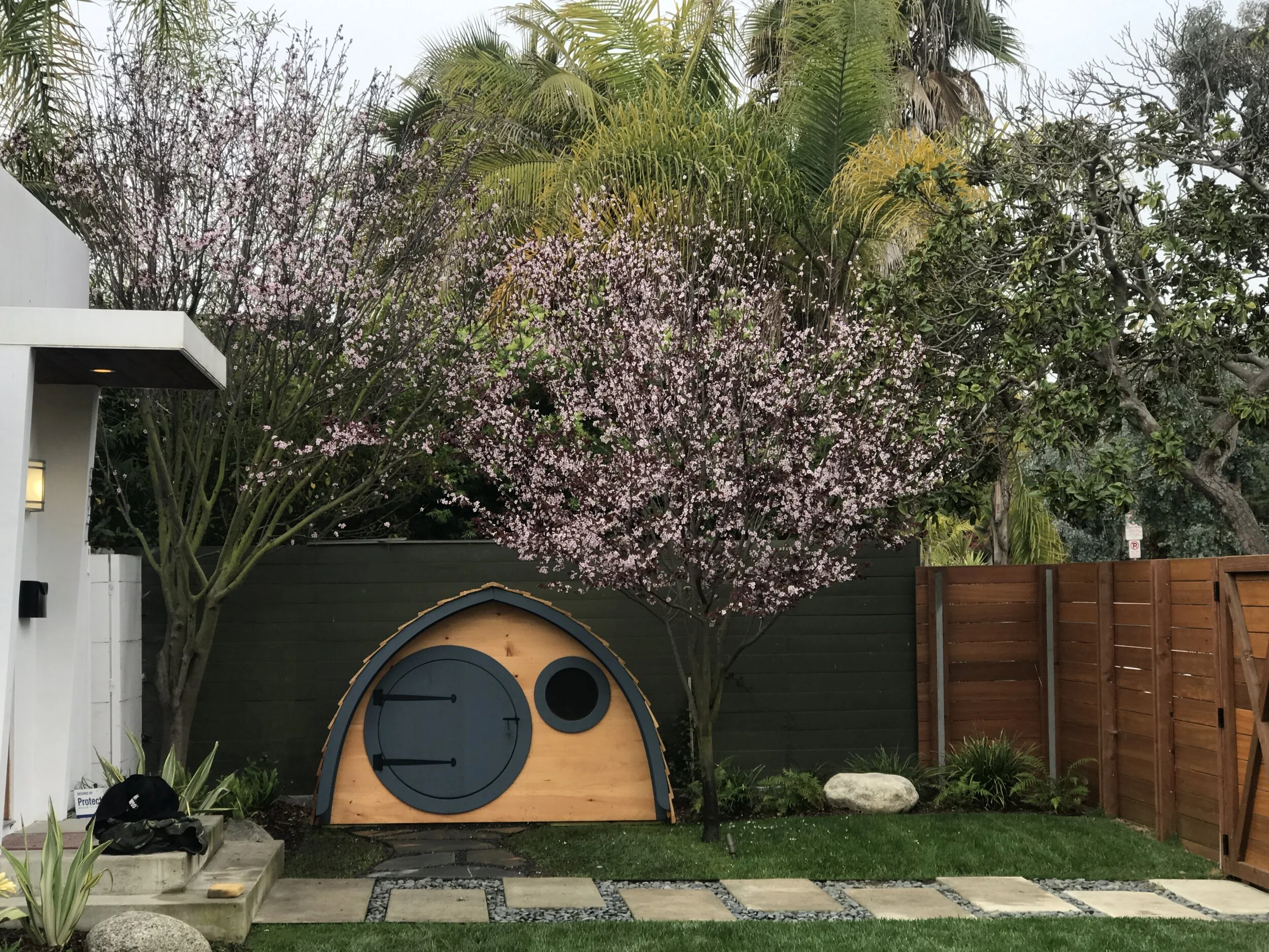 Sam playhouse.JPG