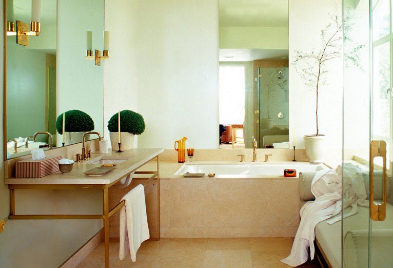 sunsettower-penthouse-bath22.jpg