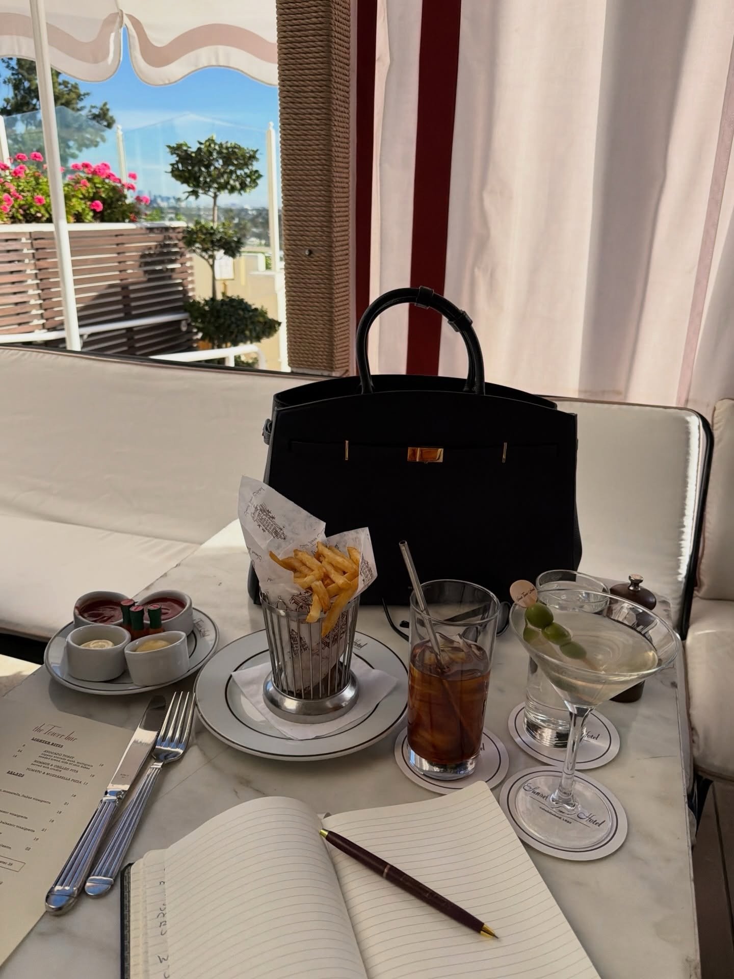 Finer details 

captured by : @ktzahorak