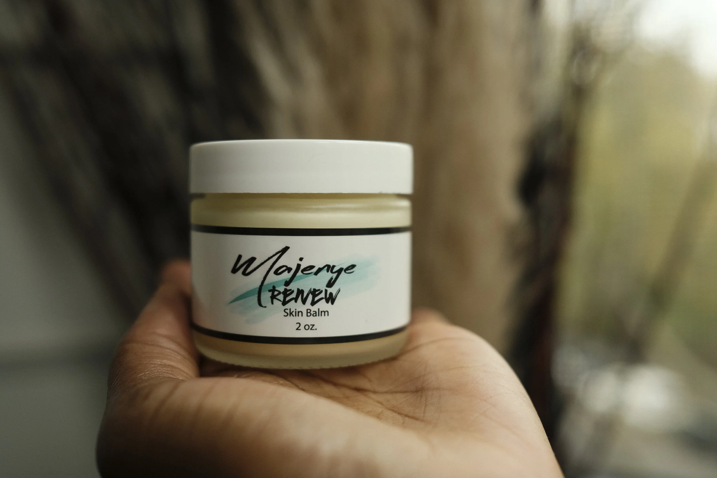 Majenye is a Plant-based Brand Infused with Crystals and Grounded in High Vibrations