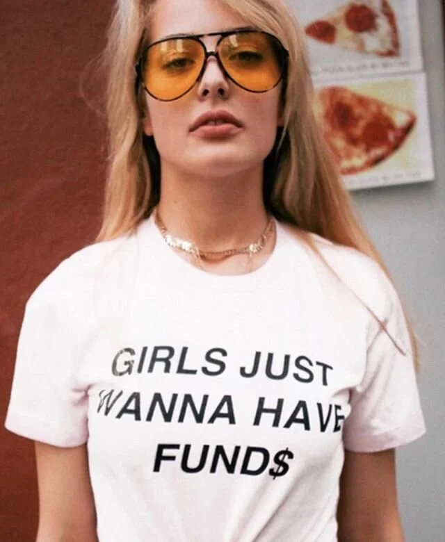 Hump day MOOD 😎💰