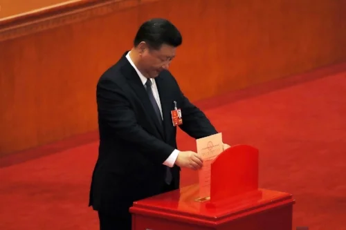 Xi Jinping voting like a big boy