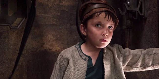 the last jedi Temiri Blagg broom kid