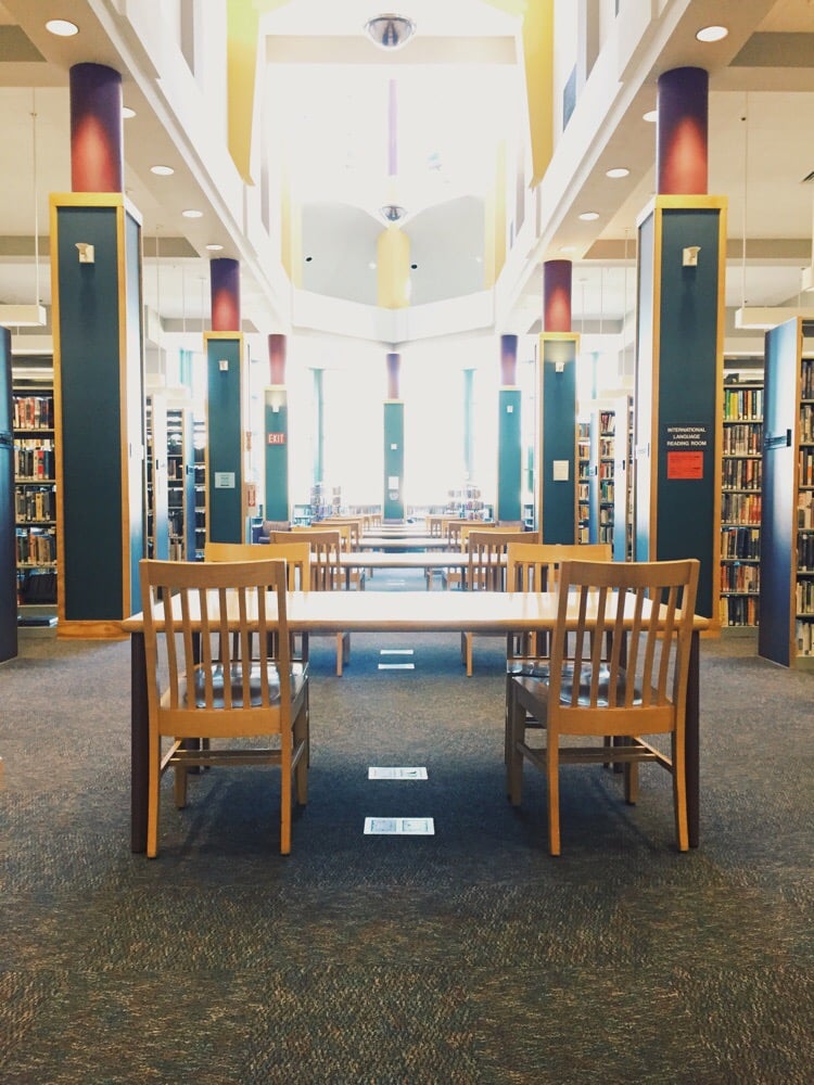 Mid-Valley Regional Branch Library