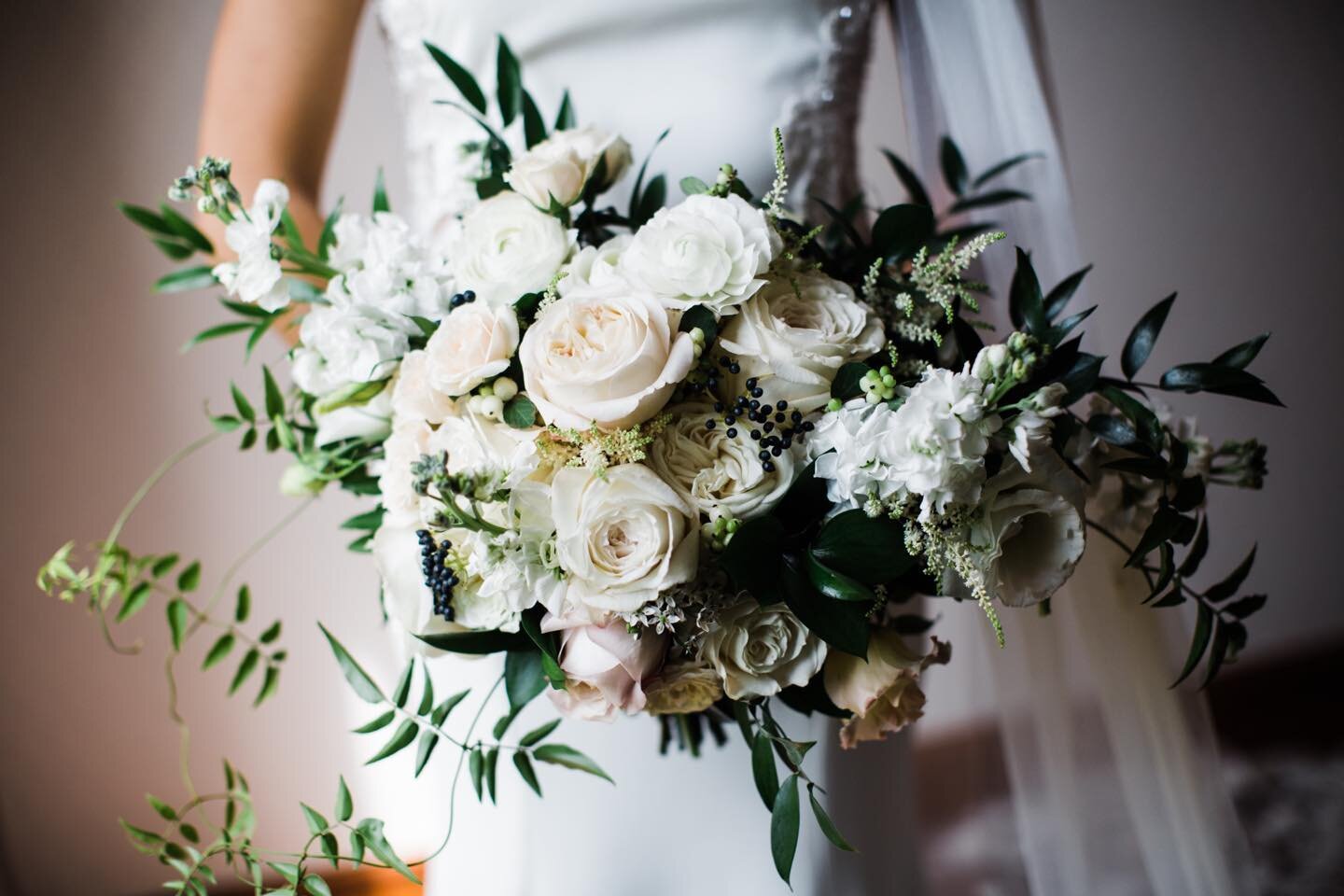 White bouquet for a snowy white day. 

📸 : @silverthumbphoto 

#annarborflorist #annarborweddings #bride #theknotmichigan #bloooms #gardengathered #bridalbouquet #alltheprettyflowers #weddingday #jasminevine #flowerstagram #weddingwire