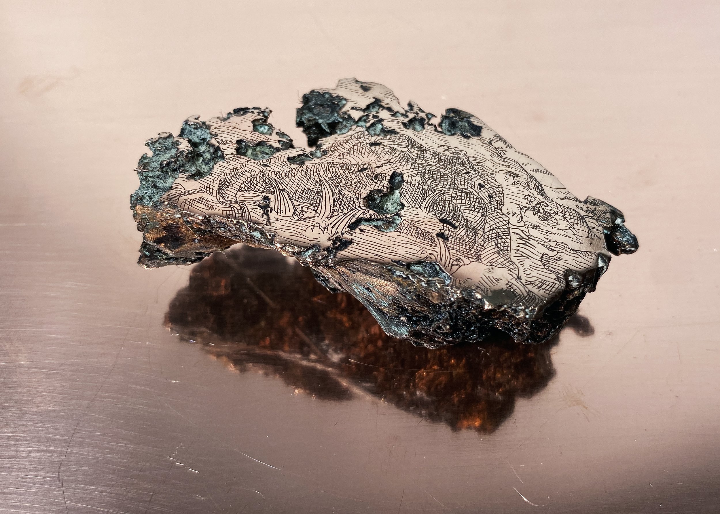 The formgiving forces enthroned on earth, while the growing metals make music in the cave (sample no. 12), polished and etched float copper (excavated from Cliff Mine tailing piles, Keweenaw Peninsula), 2022.