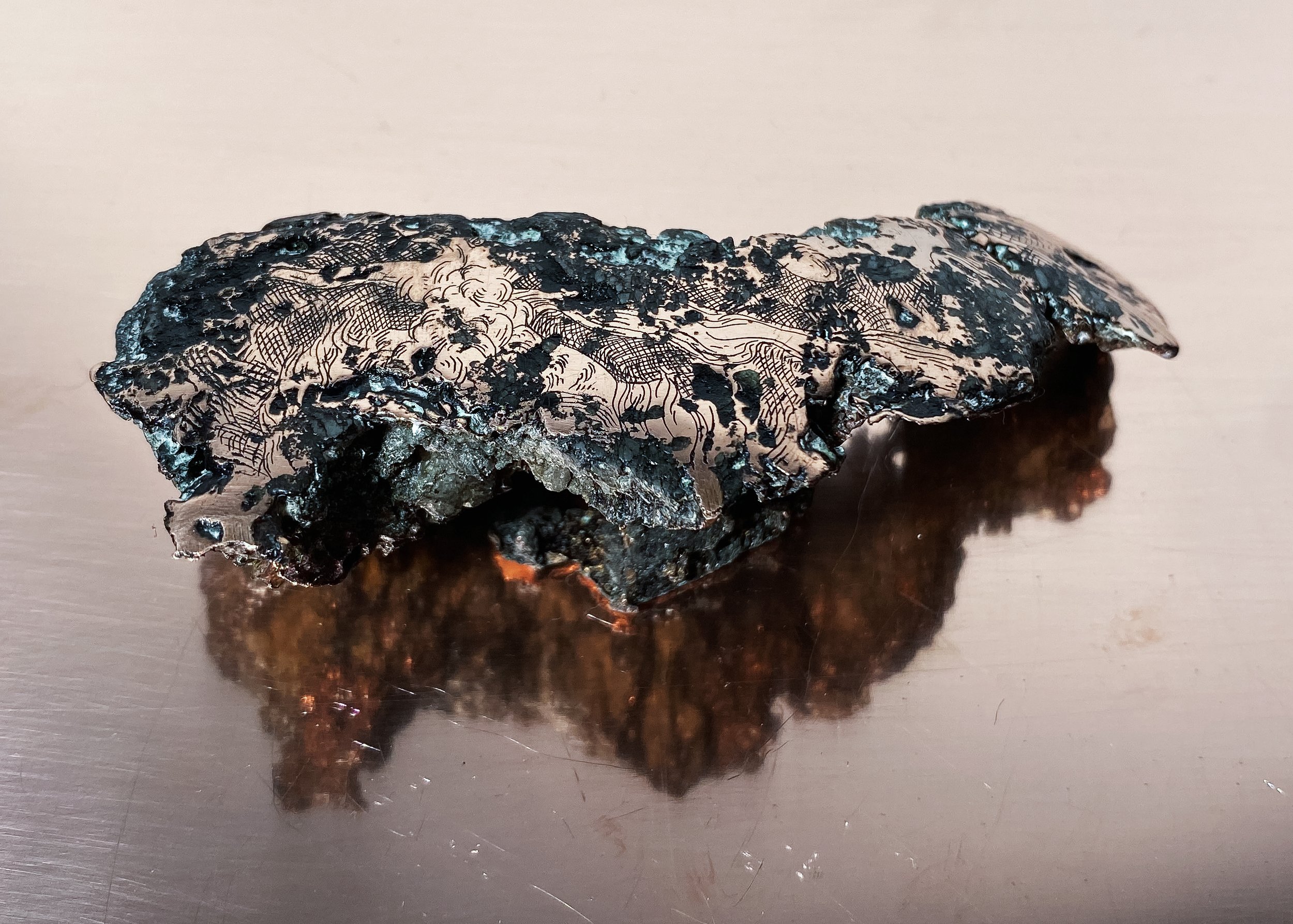 The formgiving forces enthroned on earth, while the growing metals make music in the cave (sample no. 3), polished and etched float copper (excavated from Cliff Mine tailing piles, Keweenaw Peninsula), 2020.