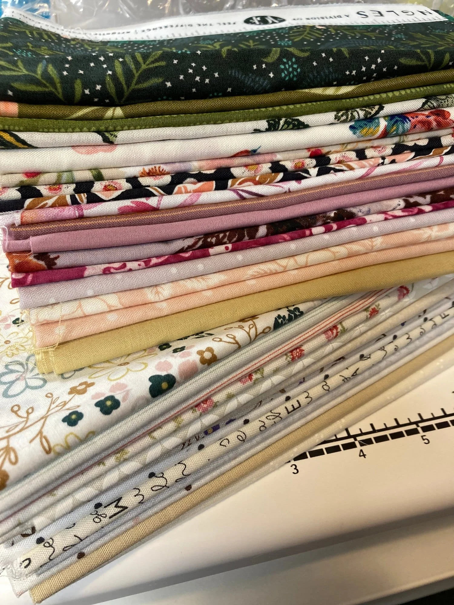 1-A Floral Custom Quilt for All Seasons — La Bizarra Keepsake Quilts.jpeg