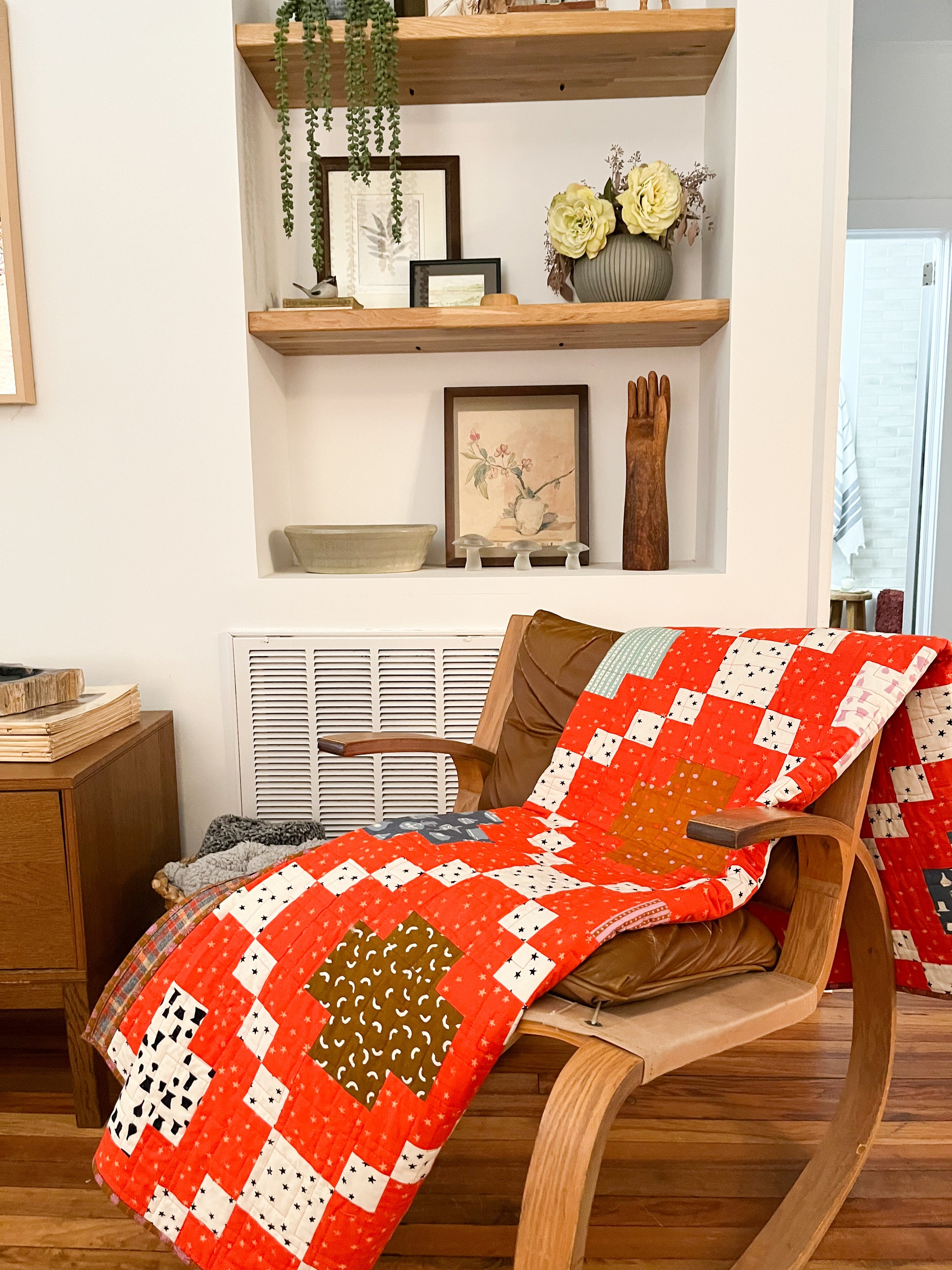 Mid Mod Starry Patchwork Quilt - Handmade by La Bizarra in Wake Forest, North Carolina