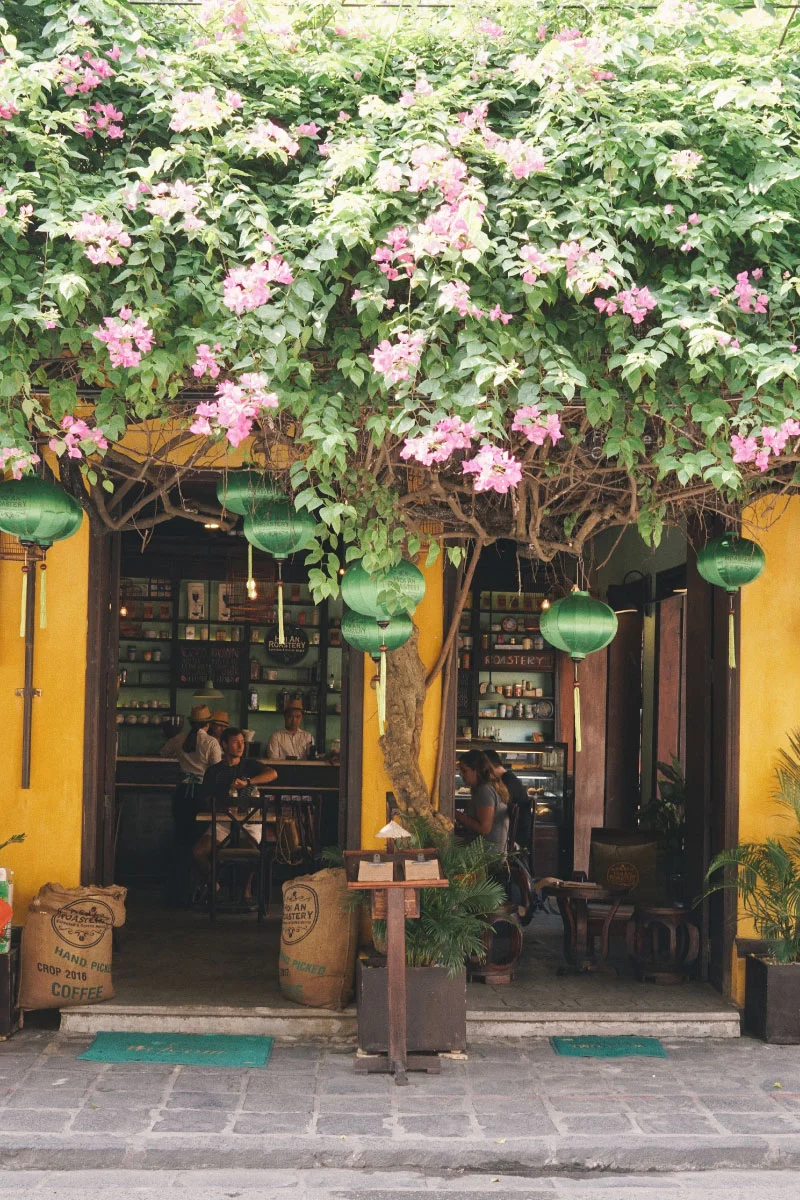 eternally-en-route-hoi-an-vietnam-30.jpg