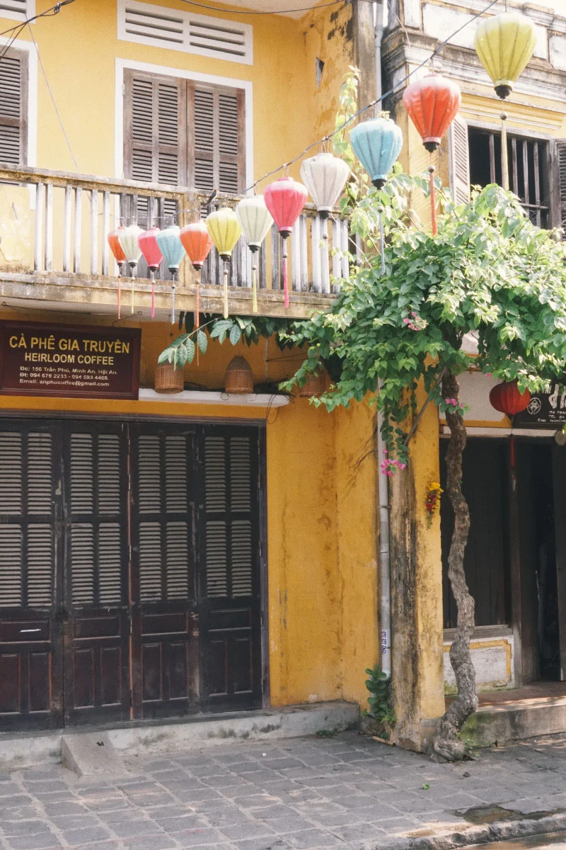 eternally-en-route-hoi-an-vietnam-36.jpg