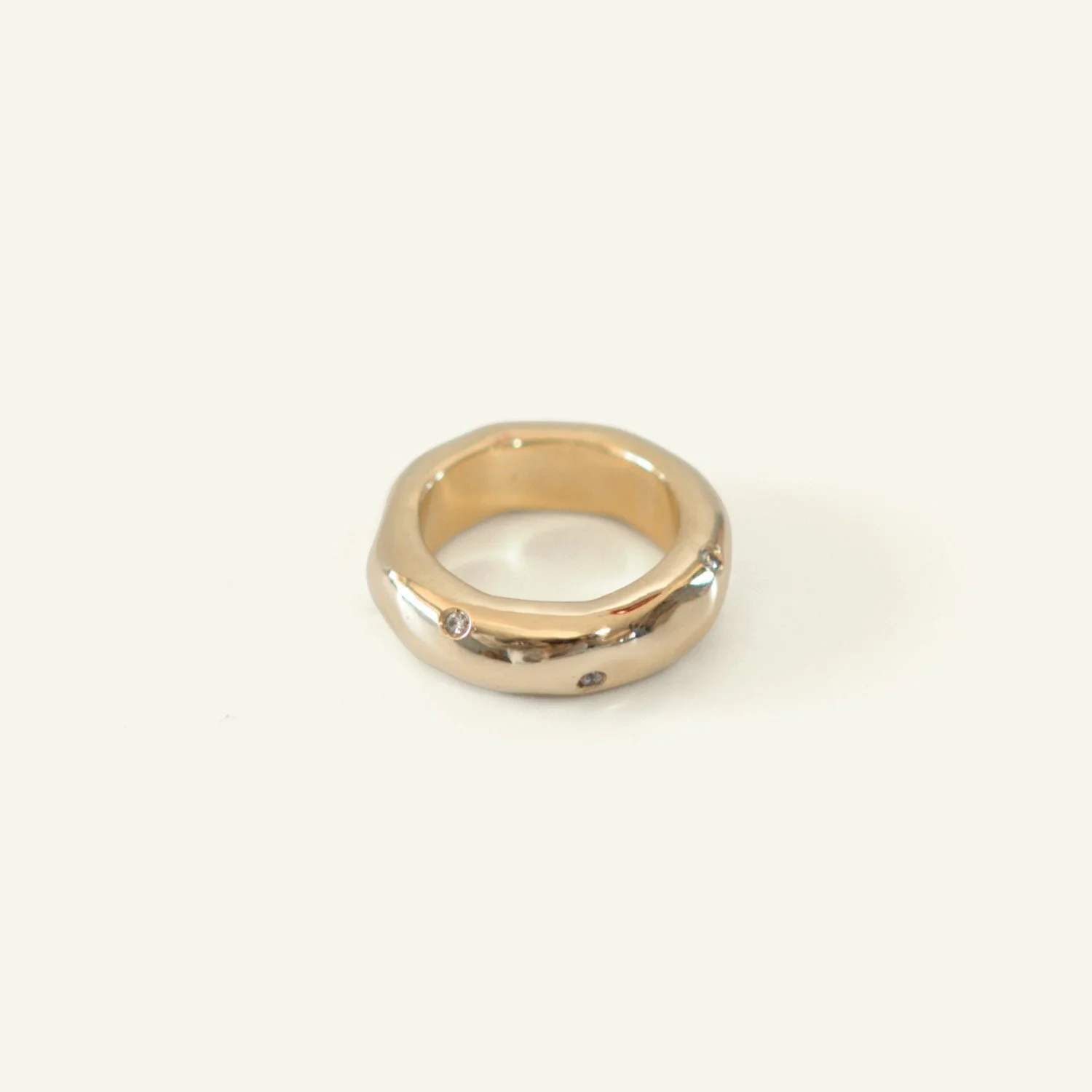 Crunchy ring