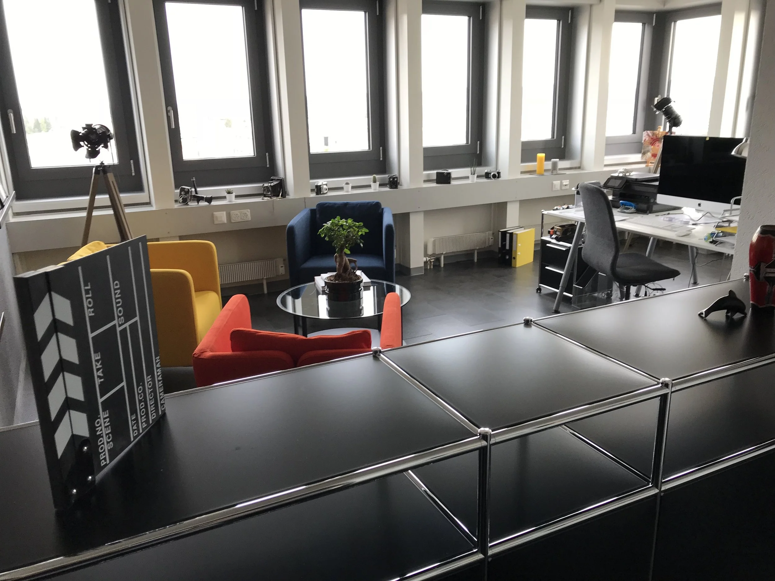lueg_office2.JPG