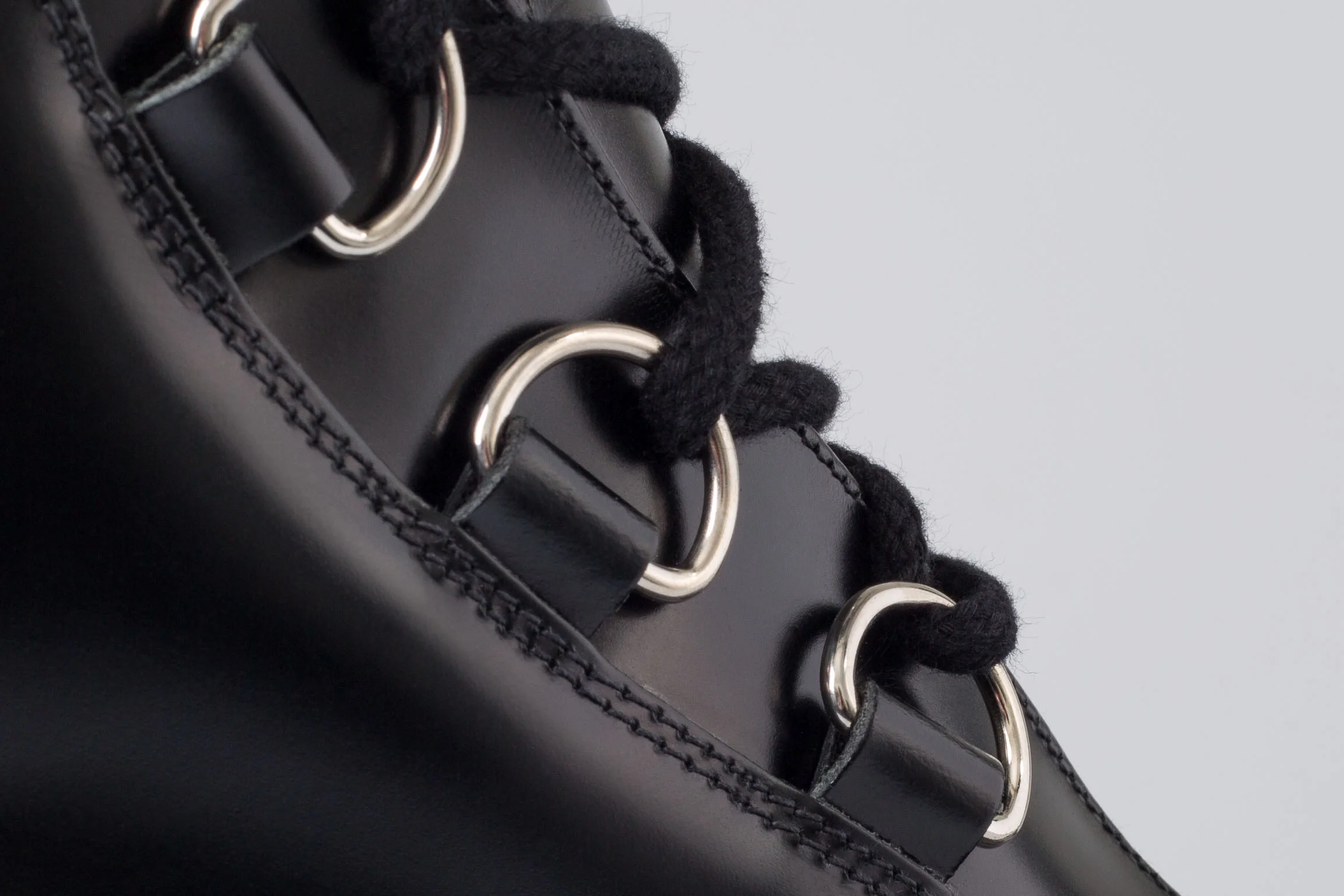 D_13394blkCrop.jpg
