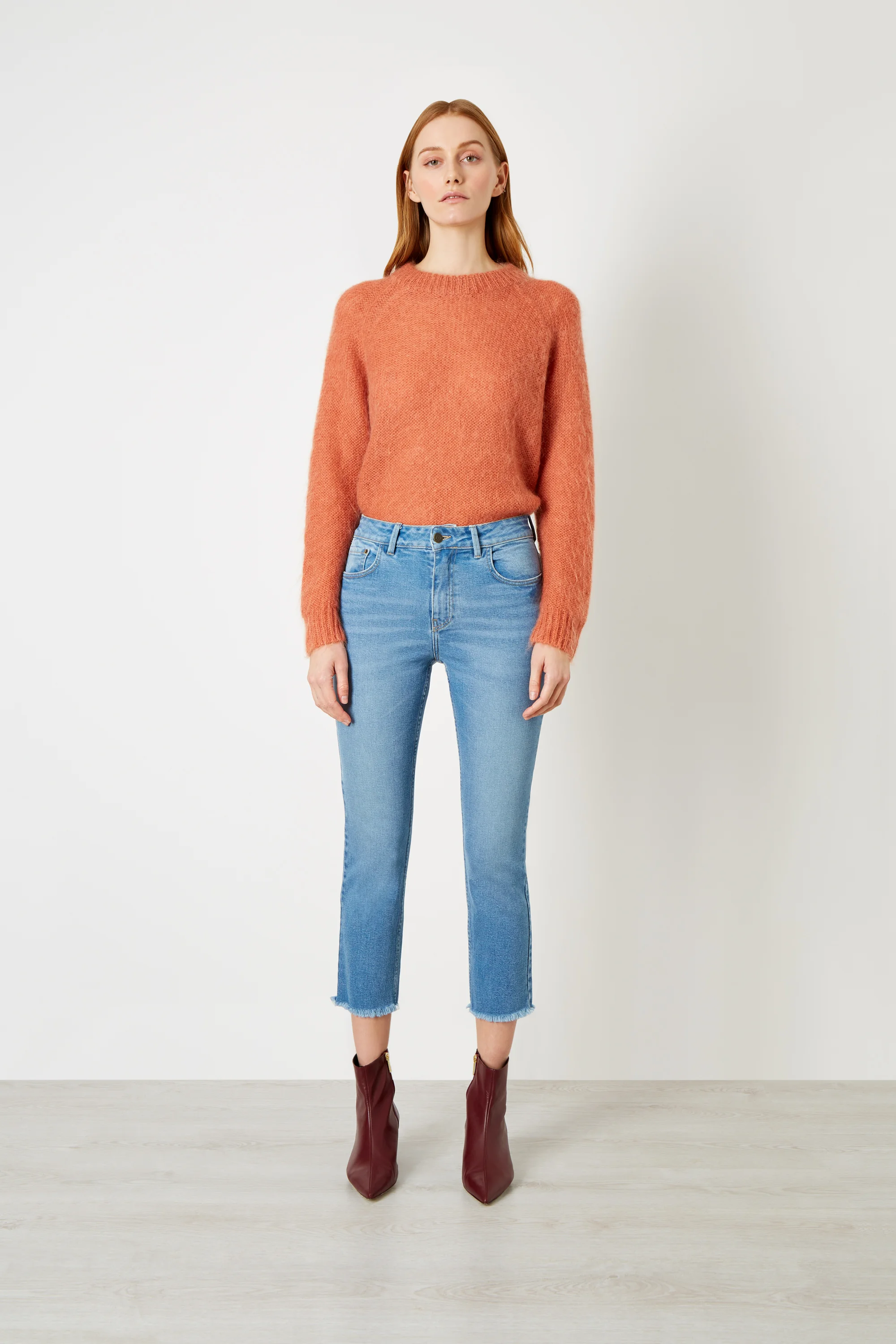 02-SLIM.gif