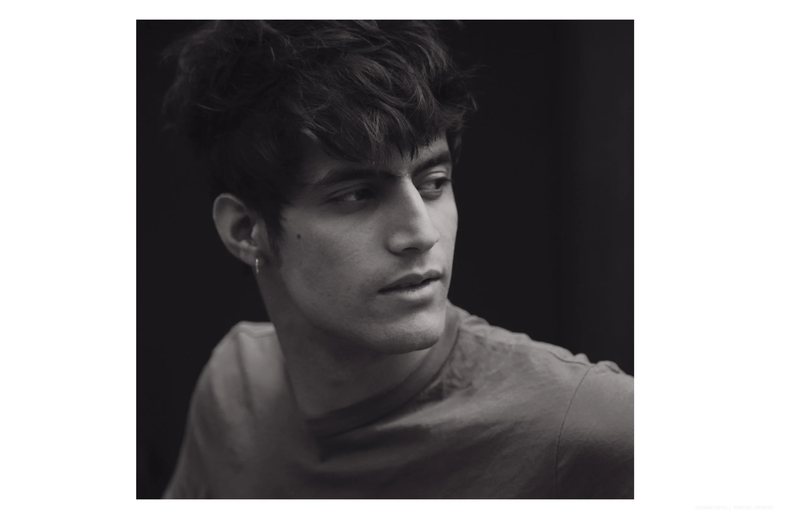 PDF PORTRAIT MODEL HOMME3.jpg