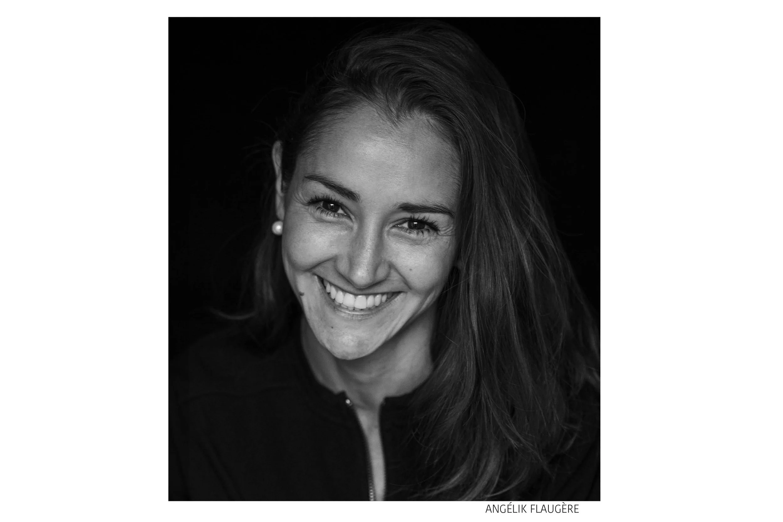 PDF PORTRAIT COMEDIENNE27.jpg