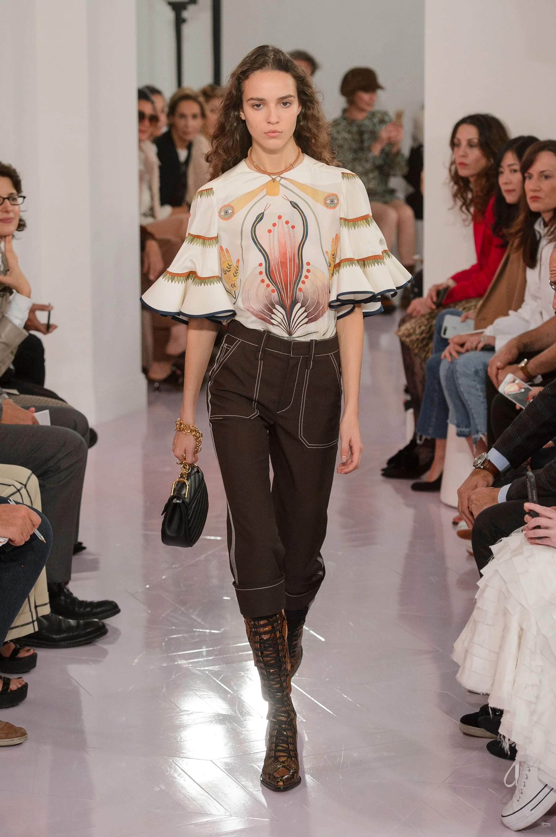 chloe-rs18-0221.jpg