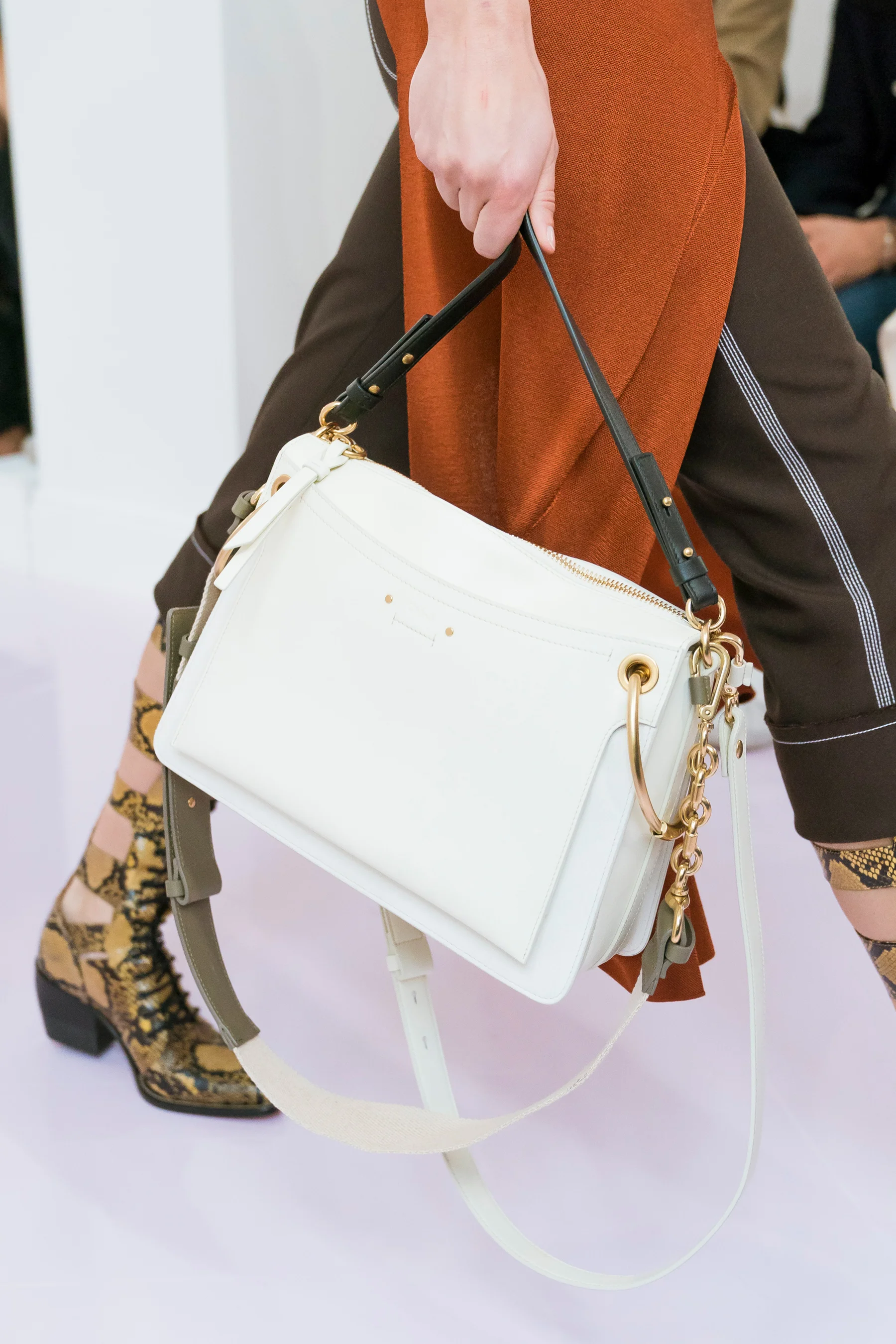 chloe-clp-rs18-0195.jpg