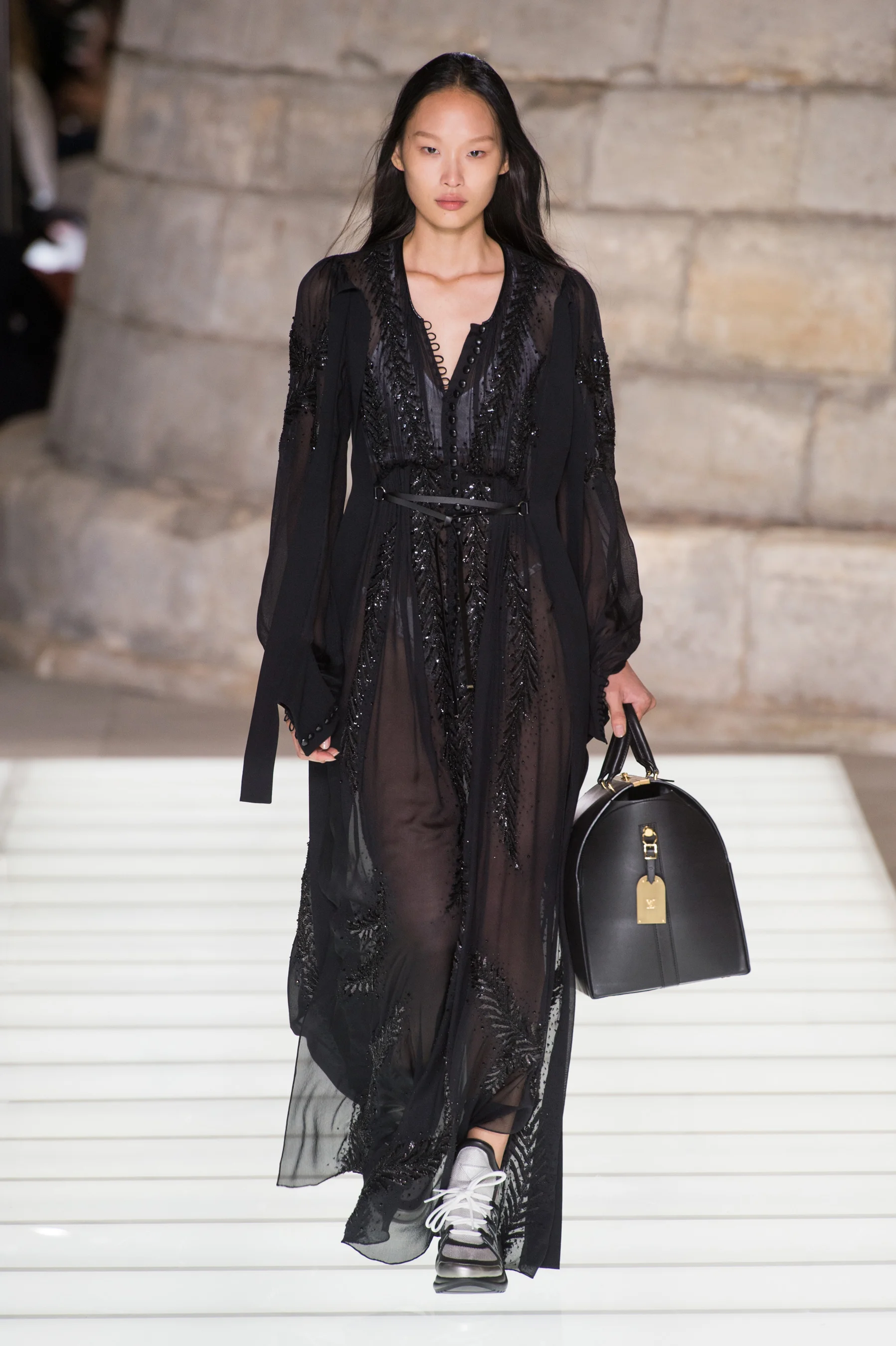vuitton-rs18-0592.jpg
