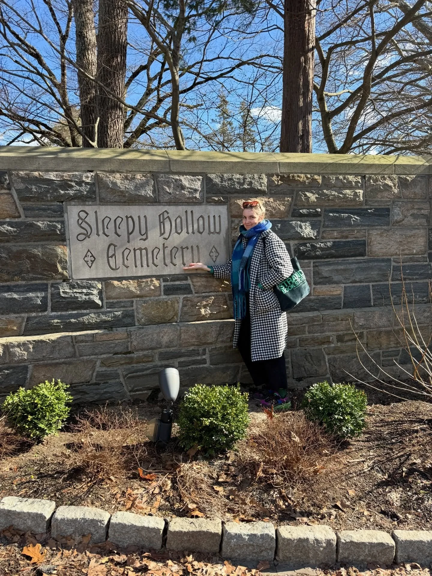 Always wanted to go to Sleepy Hollow and needed a spooky Halloween fix. 👻 Such a cool little town to spend an afternoon in. No sign of the headless horseman this time.🎃