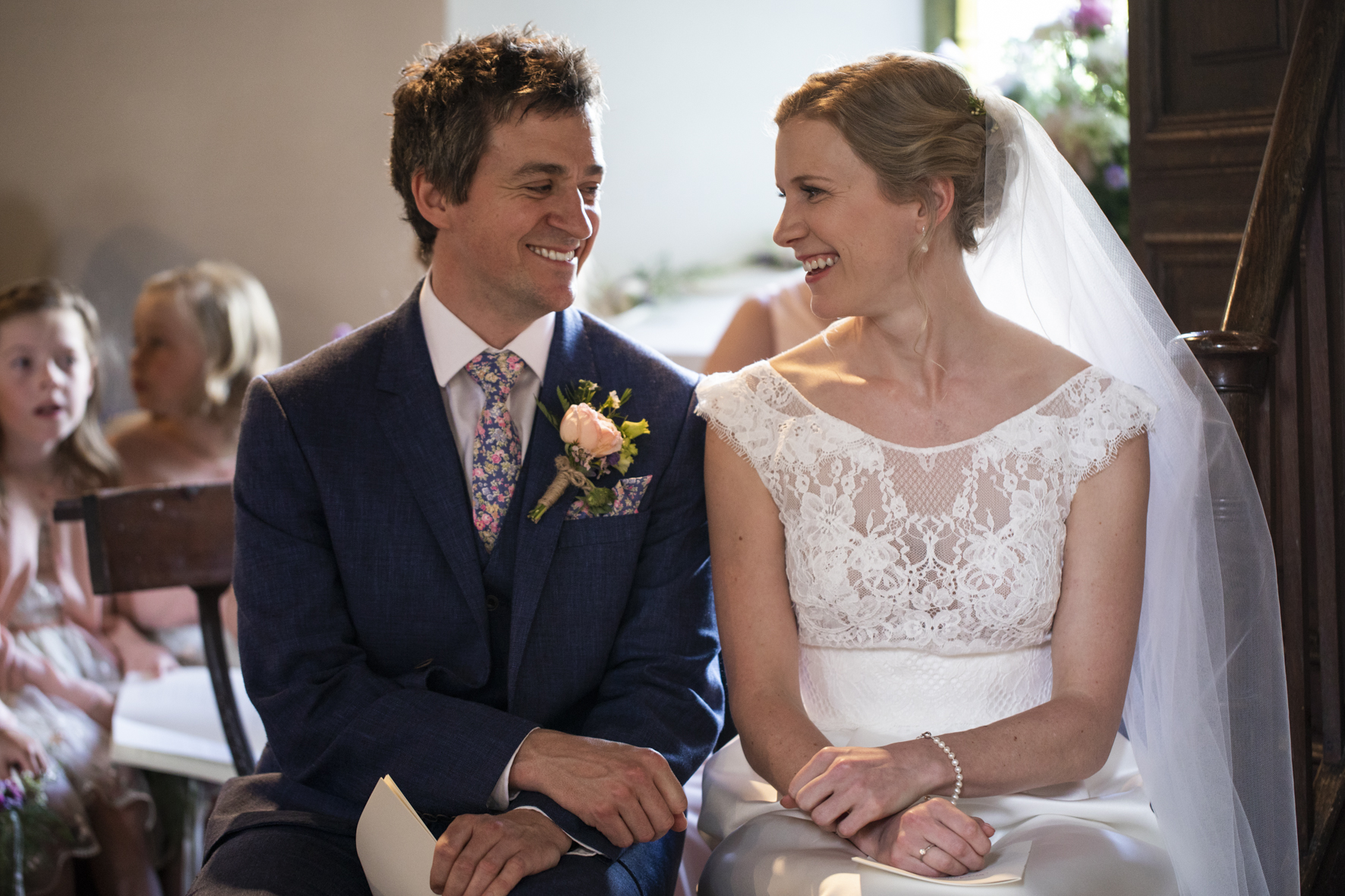 Steph & Tim _2018047_Claudia Leisinger.jpg