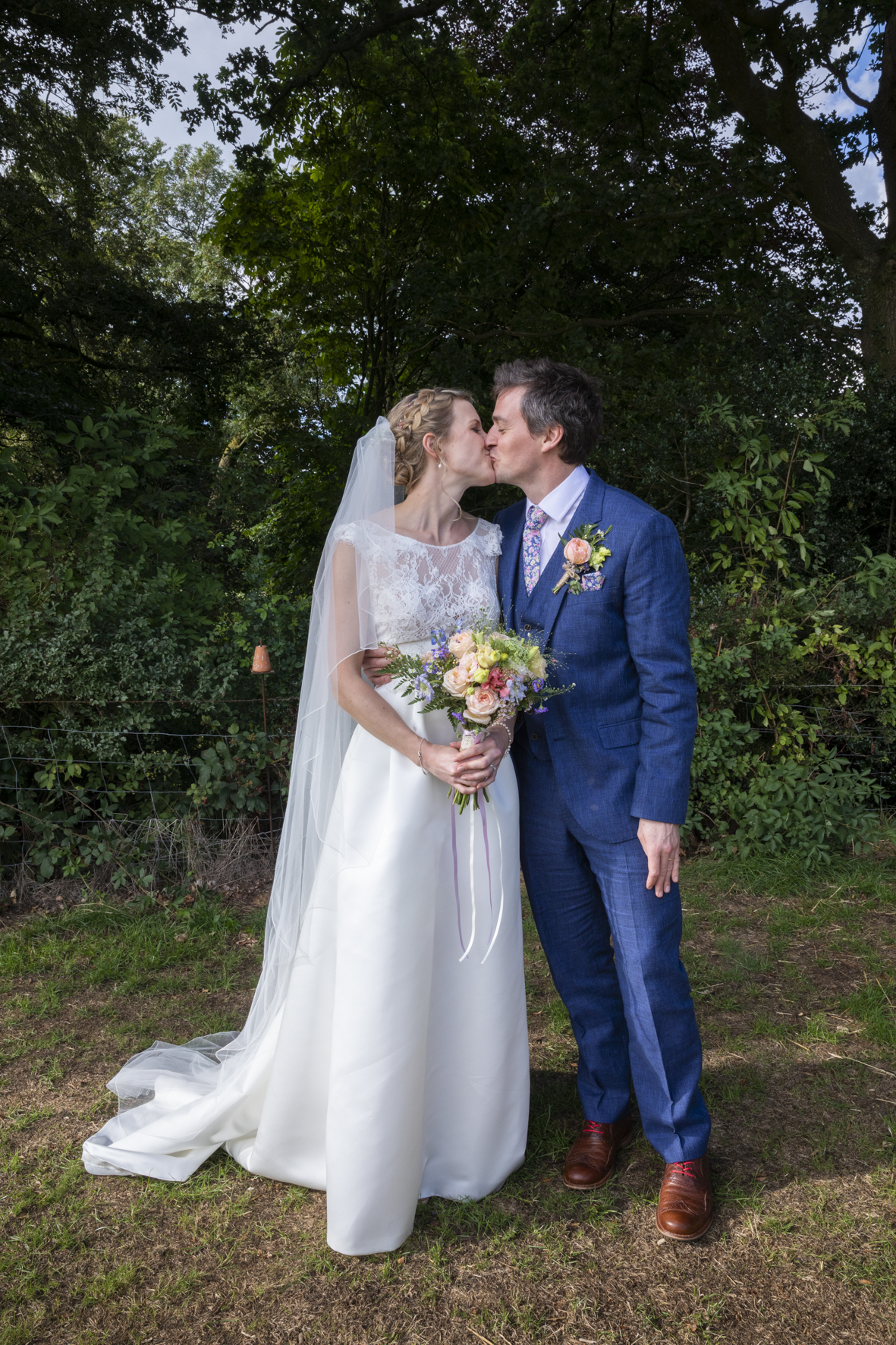 Steph & Tim _2018087_Claudia Leisinger.jpg
