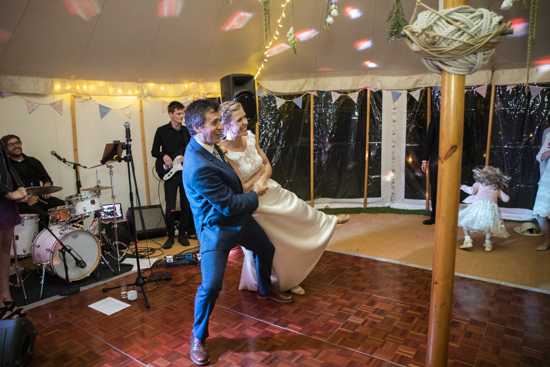 Steph & Tim _2018149_Claudia Leisinger.jpg