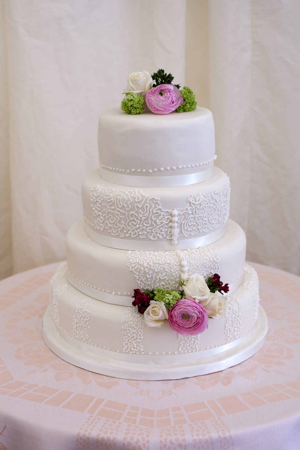 Wedding example_M&P__MG_4040_Claudia Leisinger.jpg