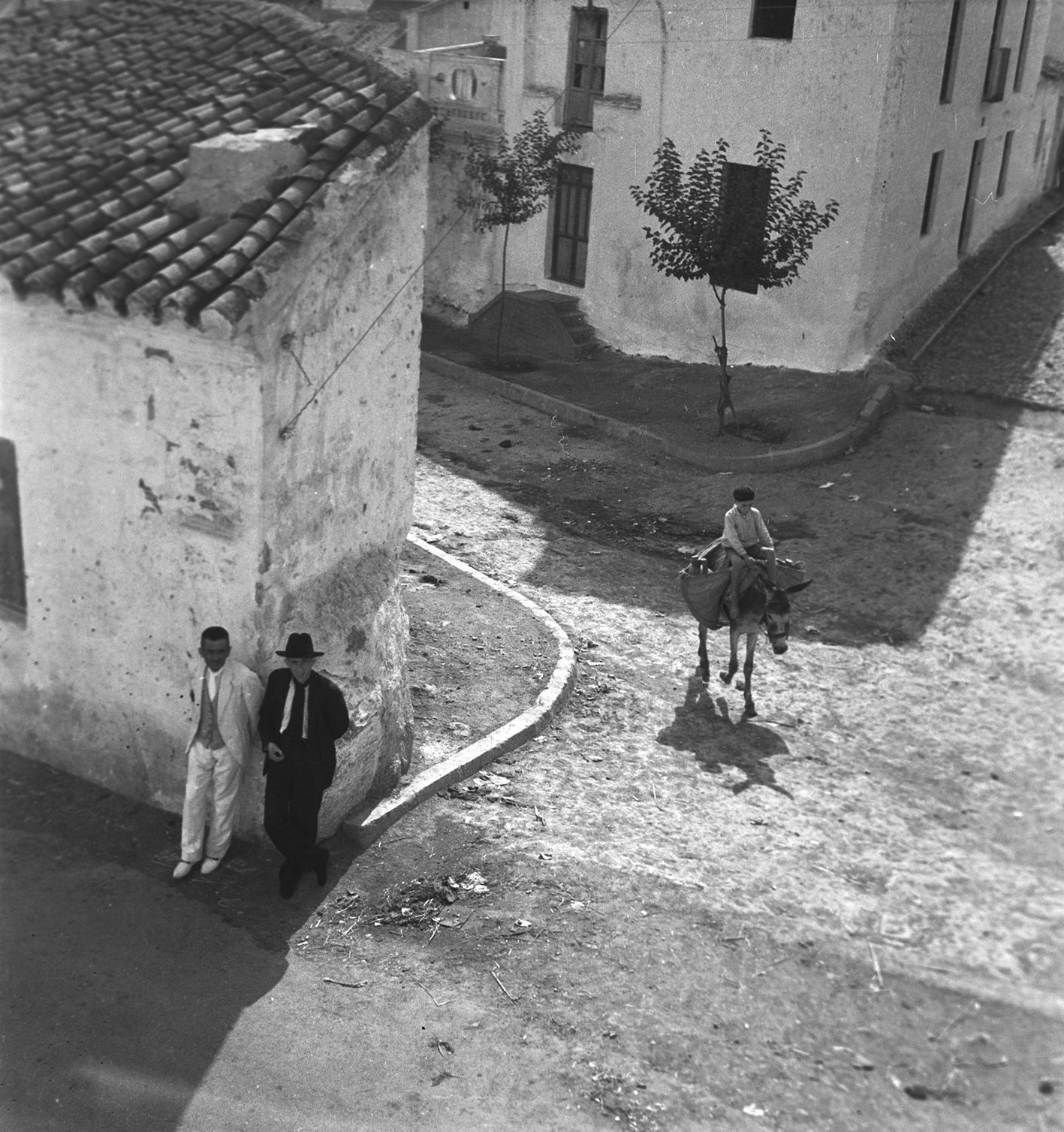 06Herrmann Leisinger Archive .jpg