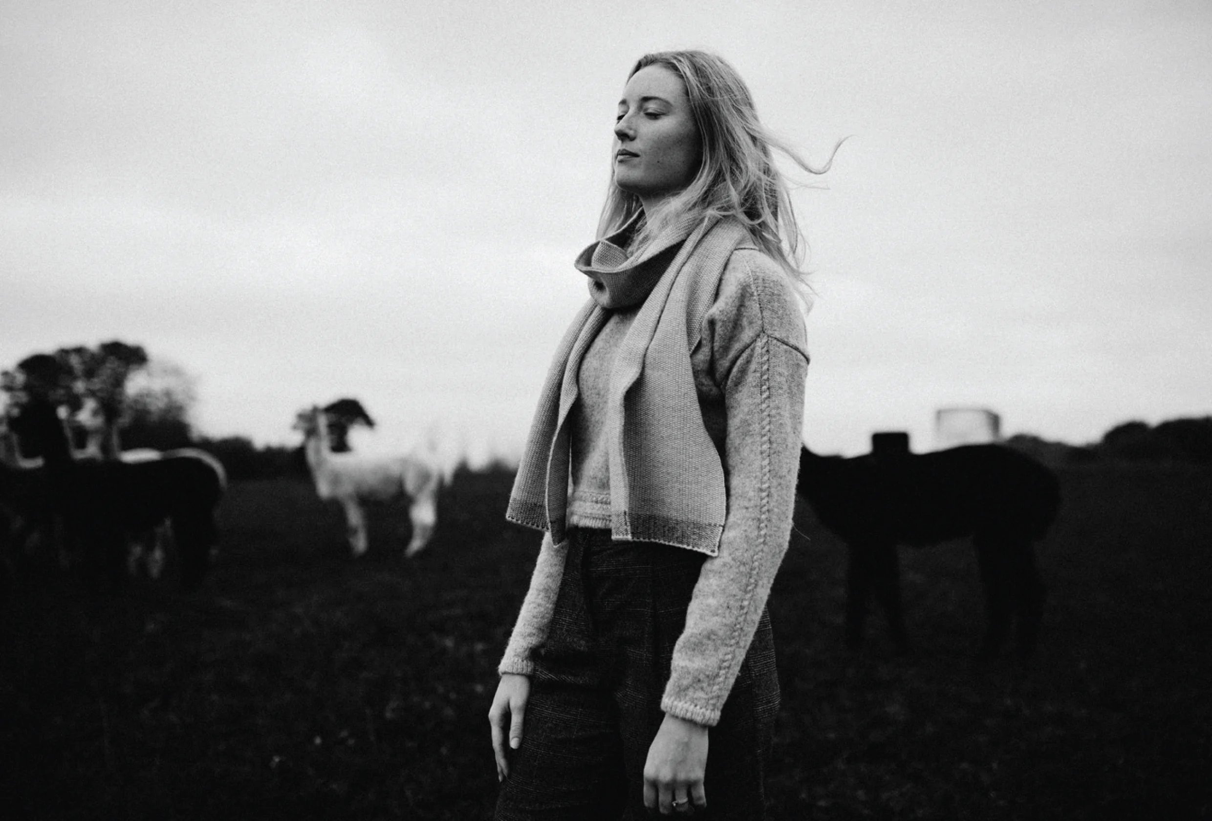 SuzannaJames_ChloeJumper_349_TogetherandSunspell.jpg