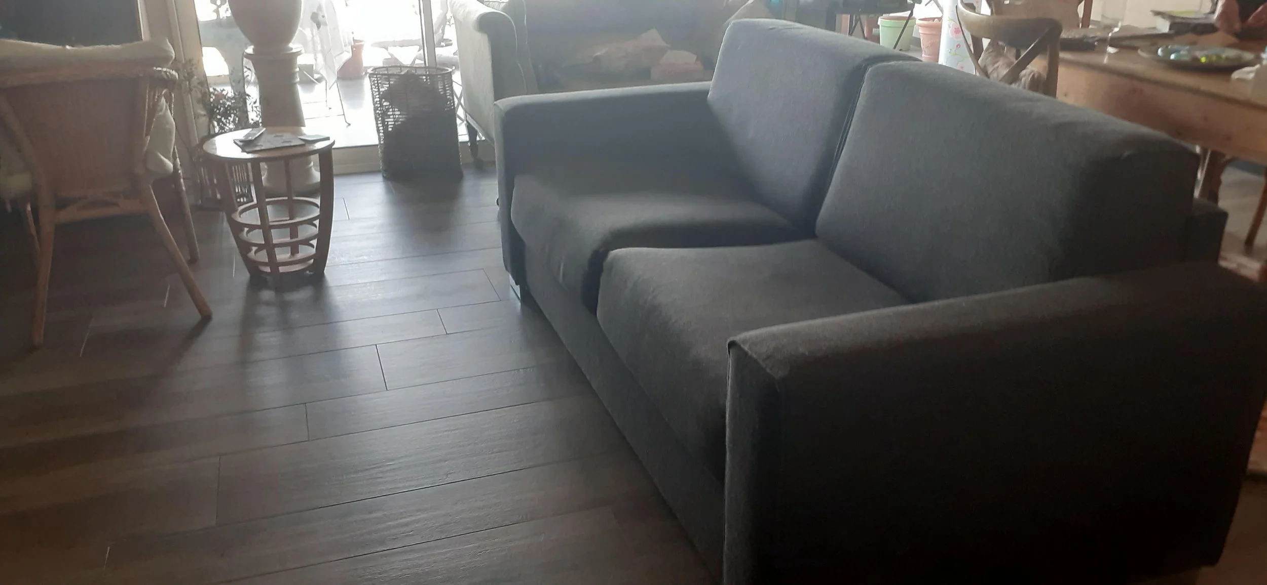 Sofa 4.jpg