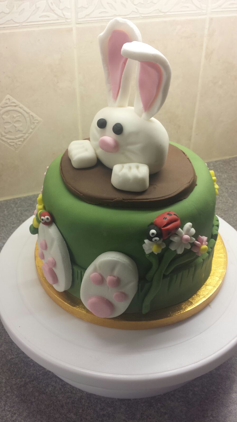 easter cake 4.jpg