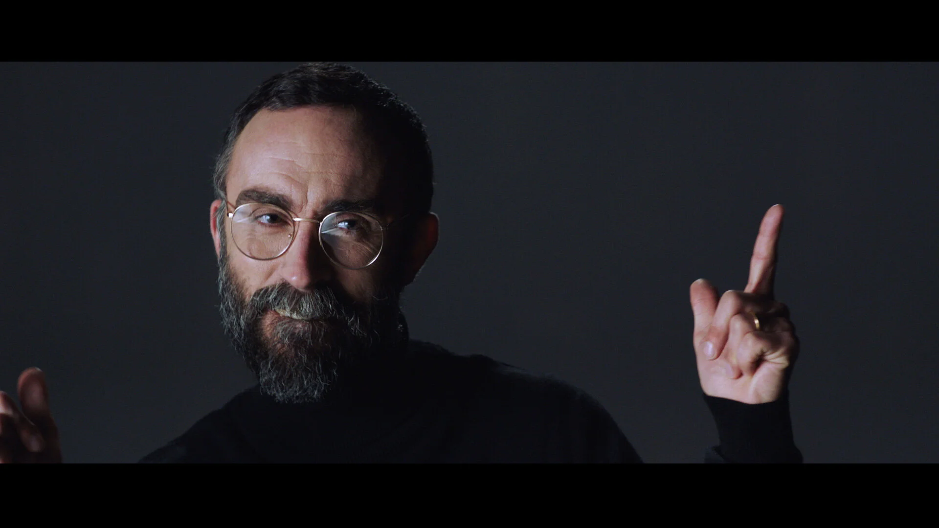 HISENSE_1_16-9_PRORES 3_03575.jpg