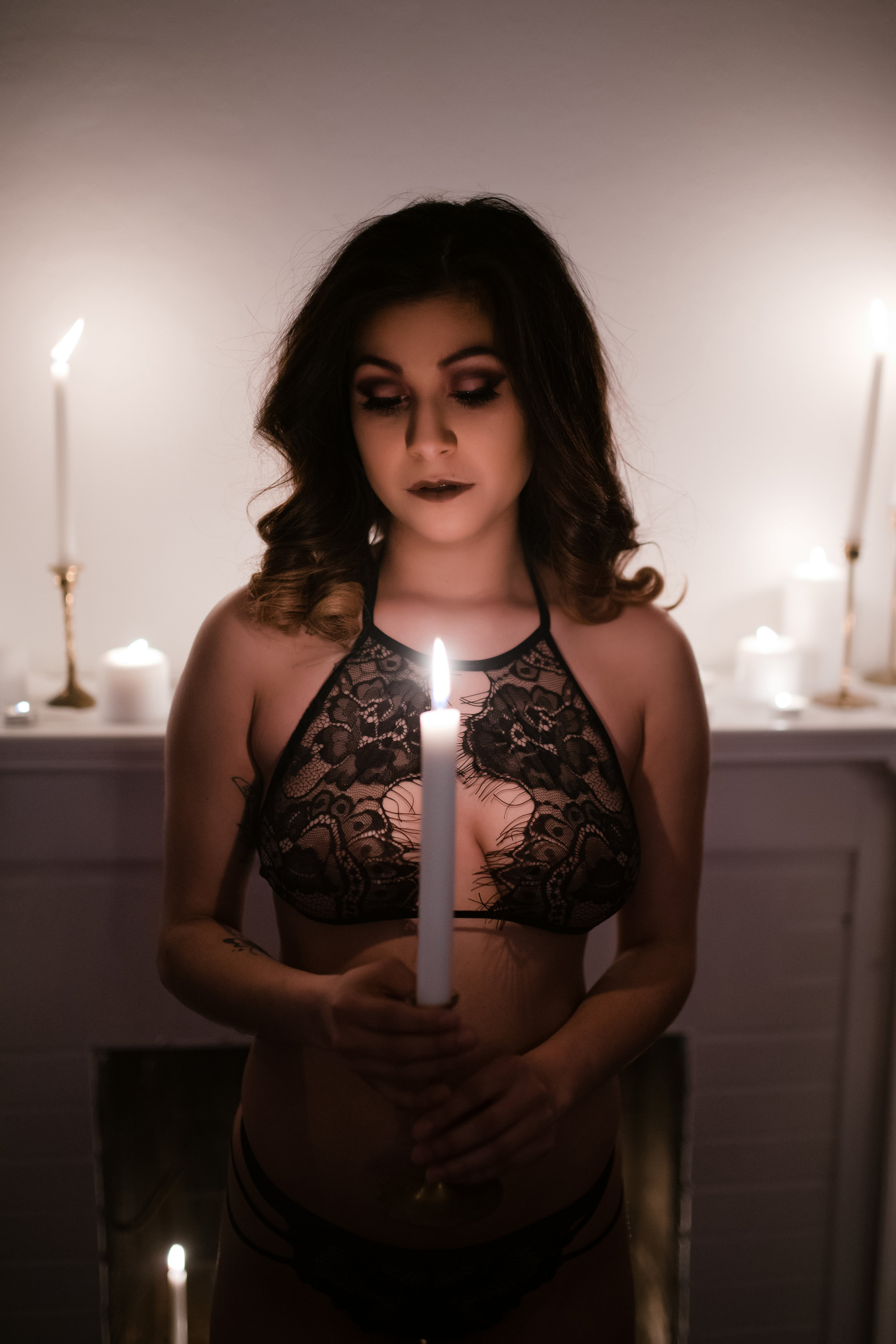 Amy Cloud PhotographyCandle Boudoir 027.jpg