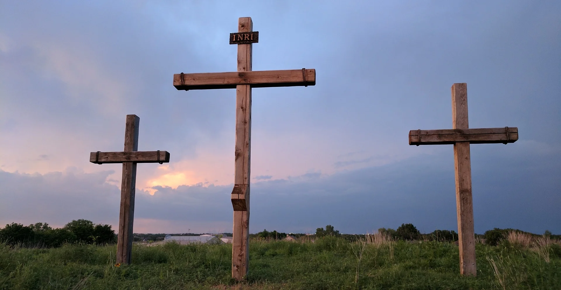 cross-2250556_1920.jpg