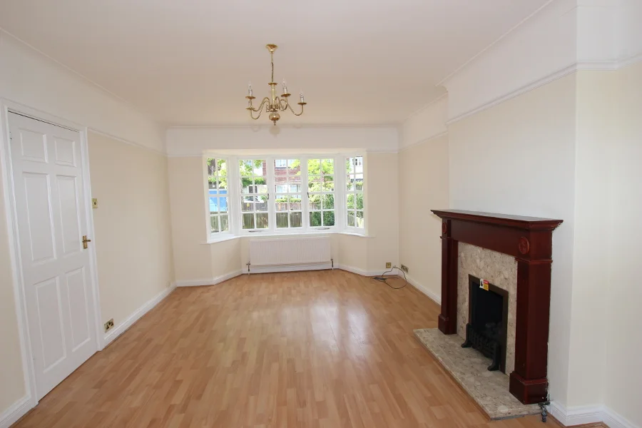 51ma lounge2 5-7-18.JPG