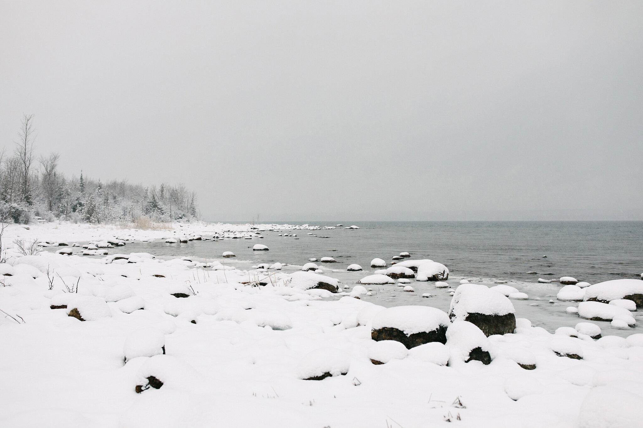 100-Owen-Sound-Leith-Church-Winter-Wedding.jpg