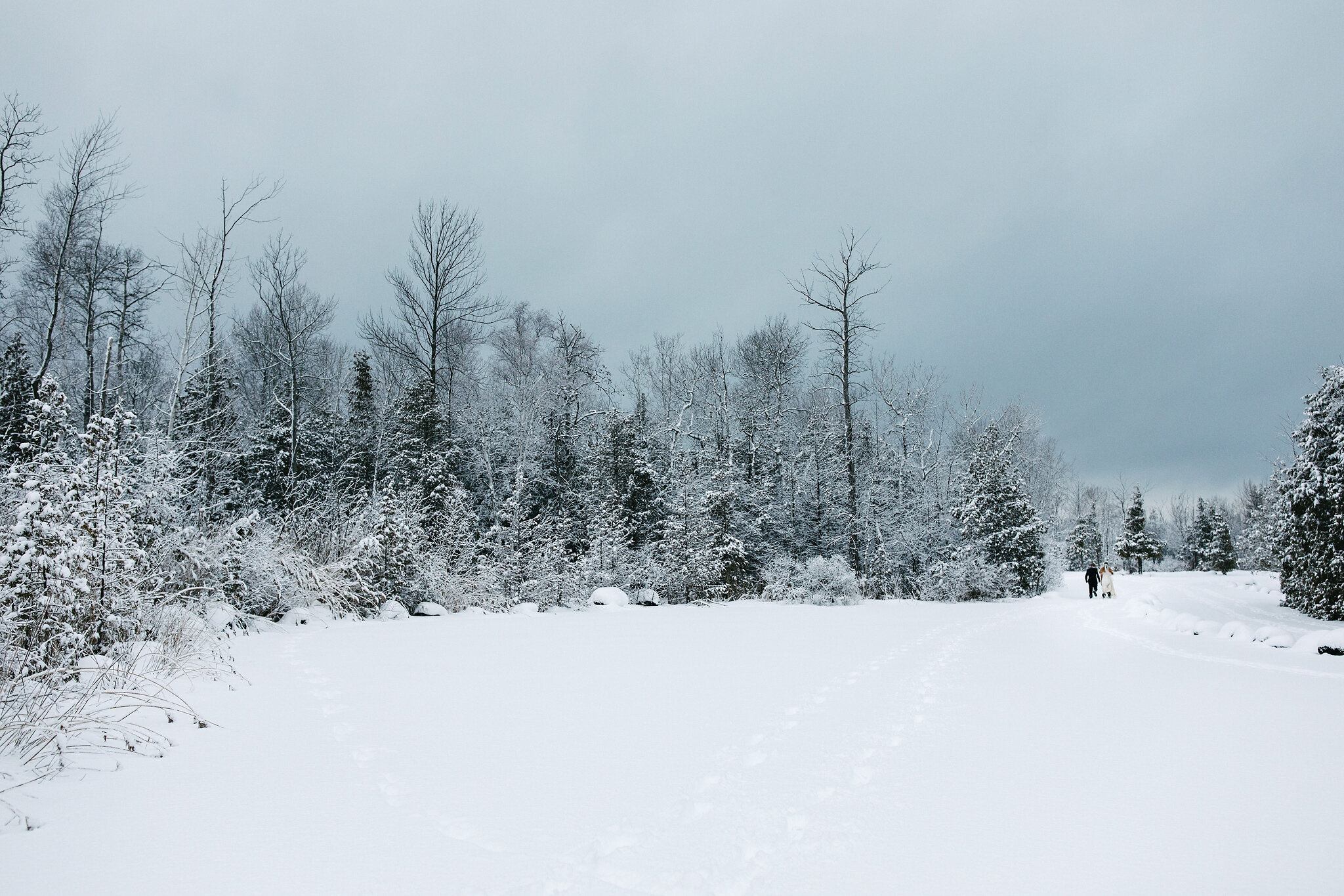 123-Owen-Sound-Leith-Church-Winter-Wedding.jpg