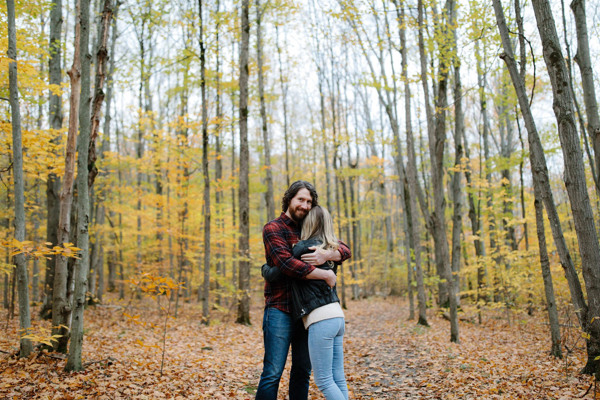 Plan-surprise-proposal-south-georgian-bay-engagement